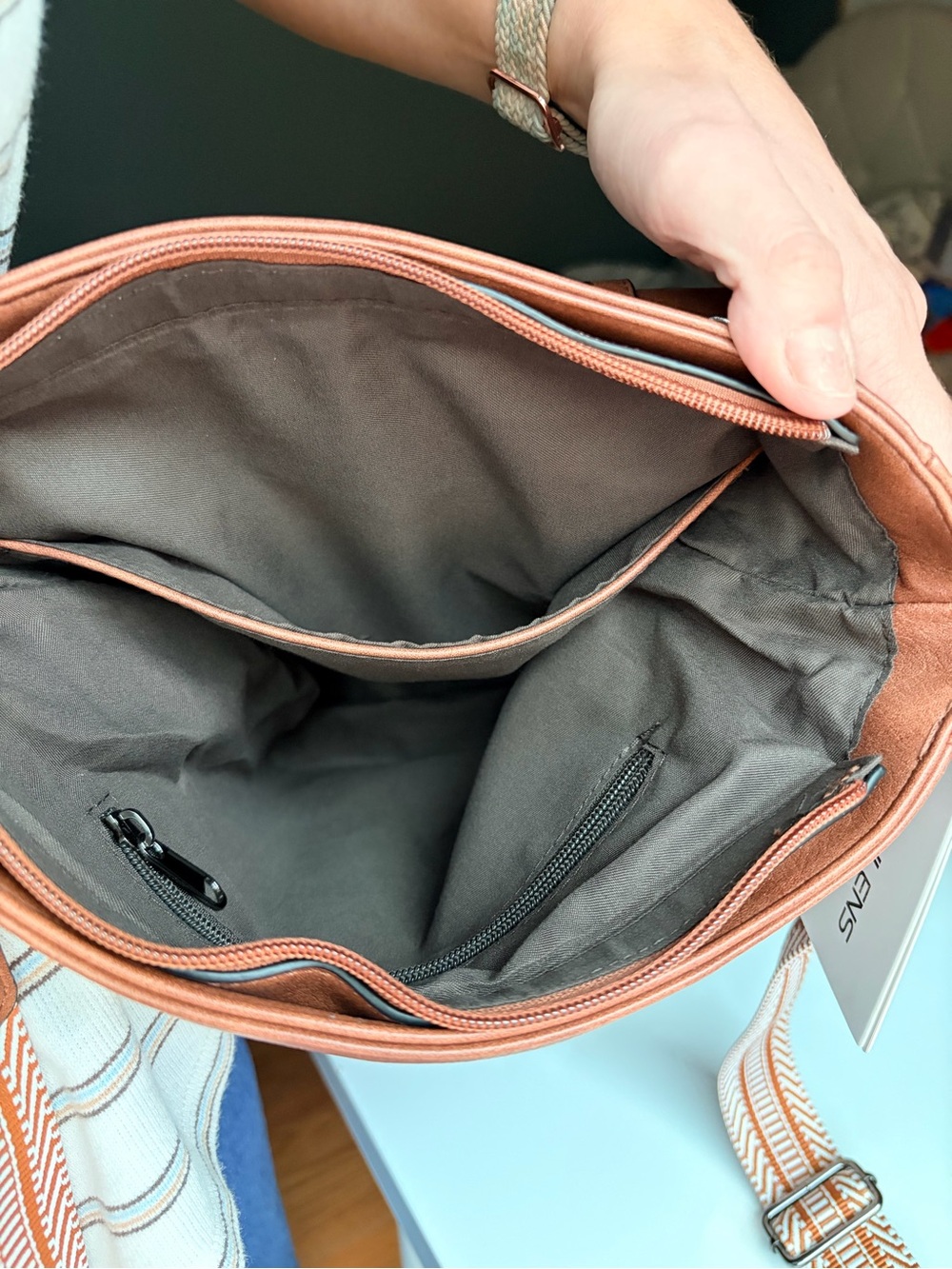 NWT brown Roulens Vegan Leather crossbody purse bag satchel - Picture 7 of 14